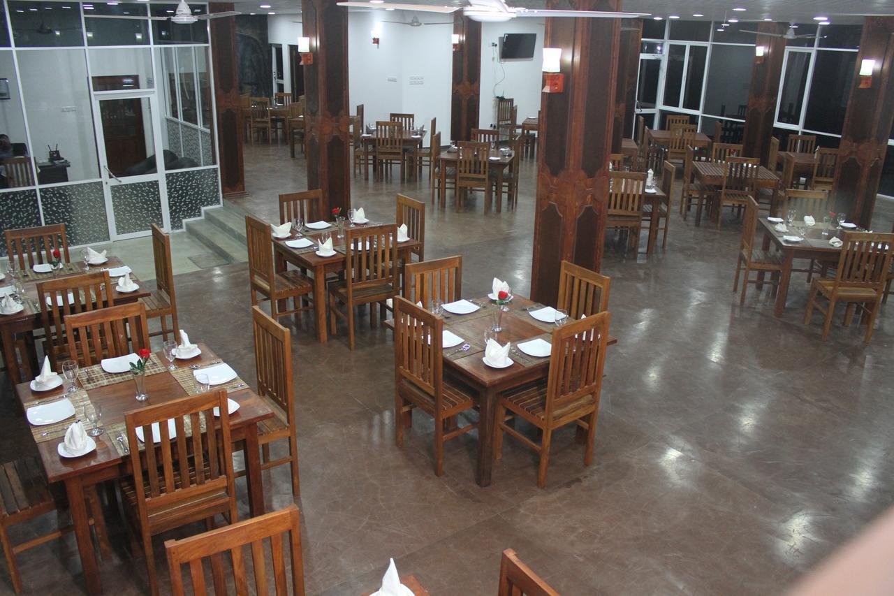 Hotel City Grand אלה מראה חיצוני תמונה
