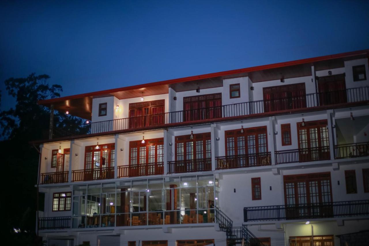 Hotel City Grand אלה מראה חיצוני תמונה